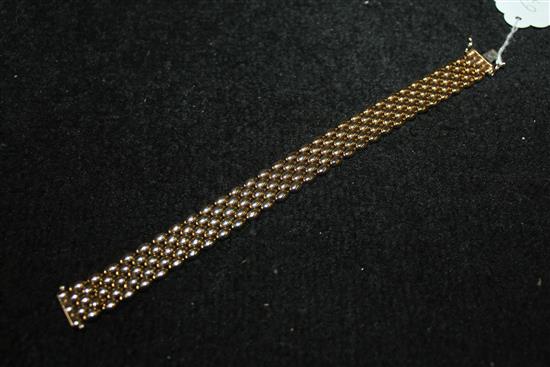 Stylish 9ct gold oval brick link bracelet, 7.75in.(-)